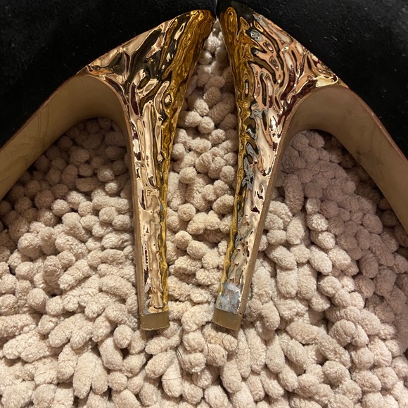 Enzo Angiolini Black & Gold Heels - Picture 9 of 11